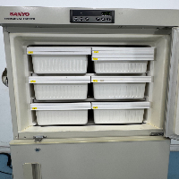 Sanyo Biomedical Freezer image 3